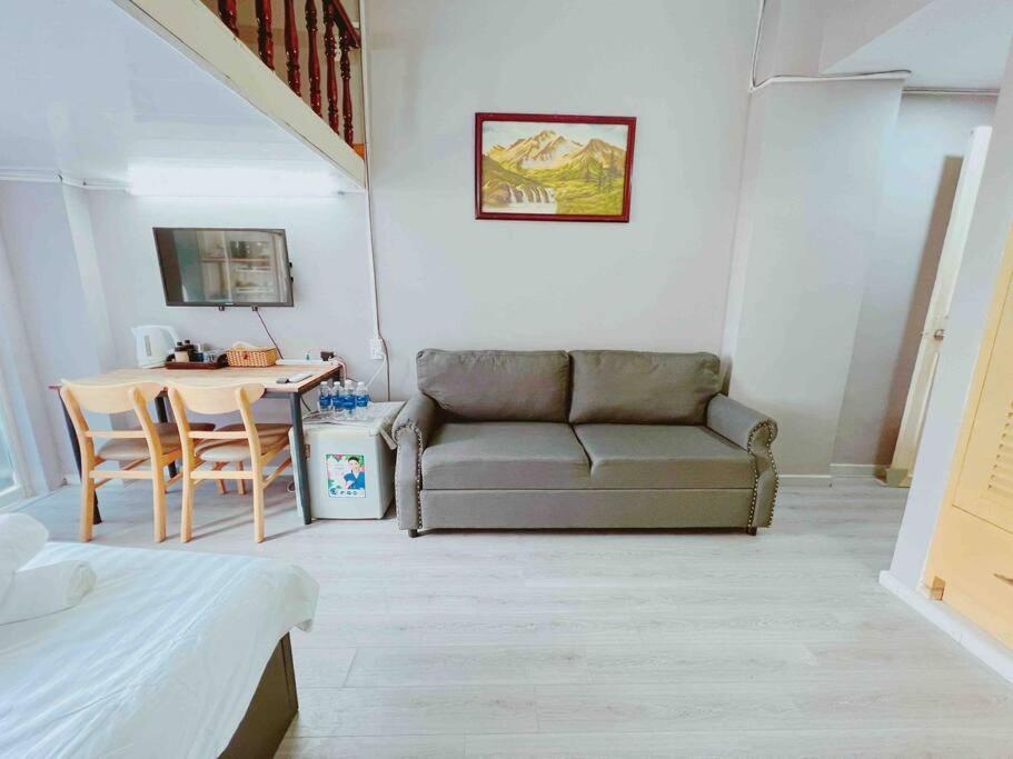 הו צ'י מין סיטי Saigonese Lifestyle - Near Ben Thanh Market מראה חיצוני תמונה