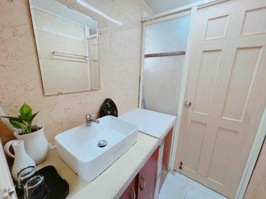 הו צ'י מין סיטי Saigonese Lifestyle - Near Ben Thanh Market מראה חיצוני תמונה